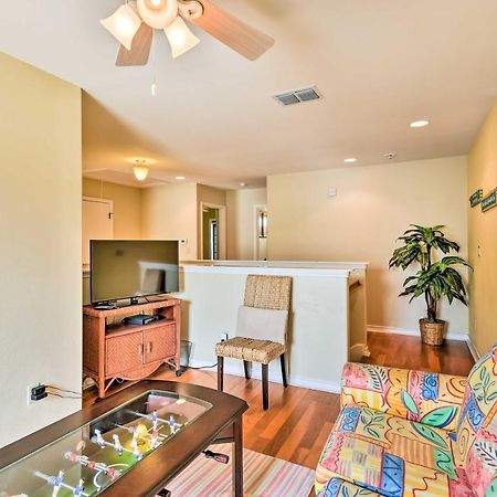 Port Aransas Condo With Pool Access - Walk To Beach! Eksteriør billede