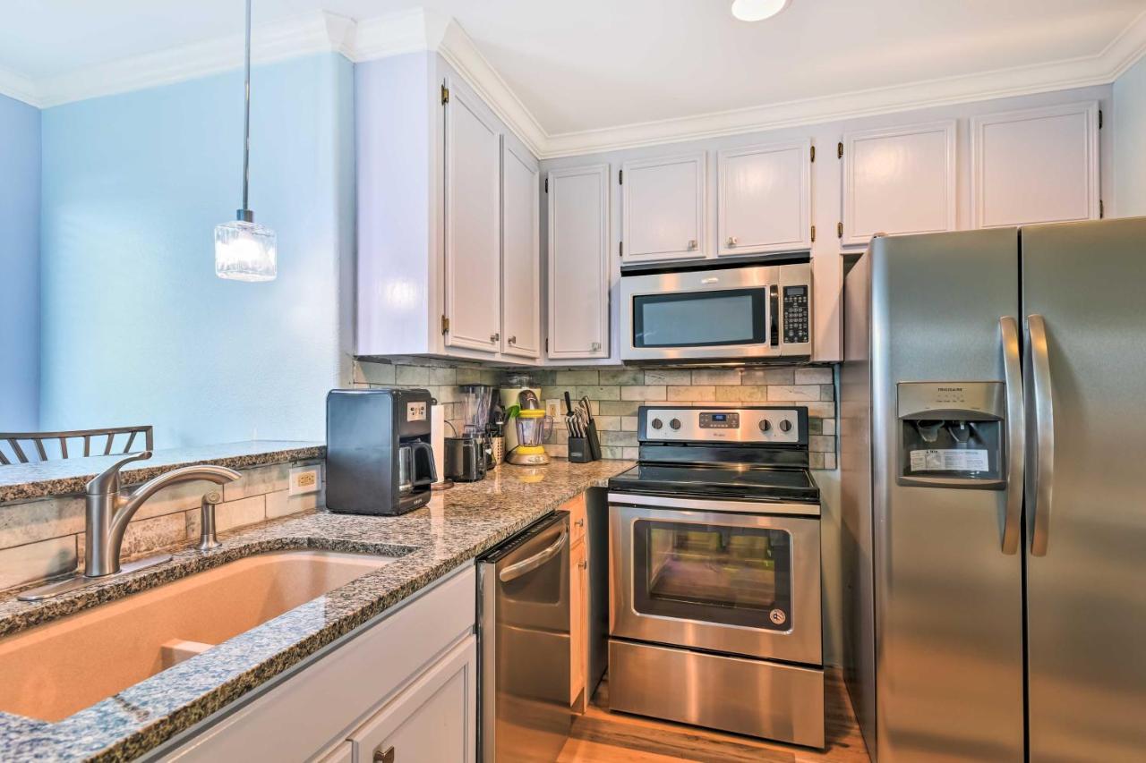 Port Aransas Condo With Pool Access - Walk To Beach! Eksteriør billede