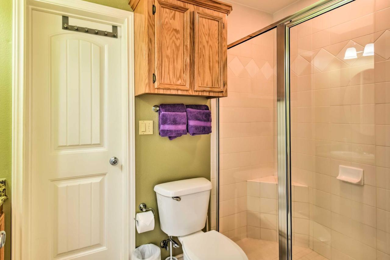 Port Aransas Condo With Pool Access - Walk To Beach! Eksteriør billede
